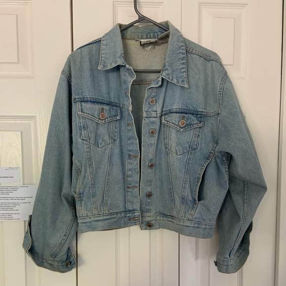 Jean jacket - Picture 2 of 3